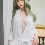 Fanreal Doll 158 cm bonnet B silicone – Qian — vue 1