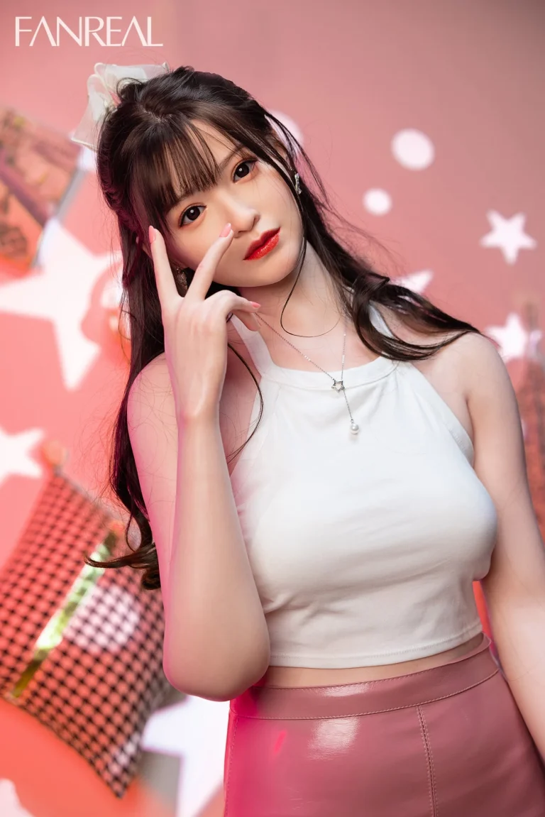 Fanreal Doll 163 cm bonnet C silicone – Josie