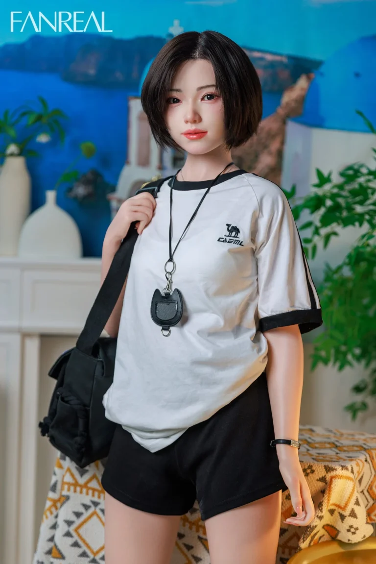 Fanreal Doll Molly – 153 cm bonnet B réaliste silicone poupée sexuelle