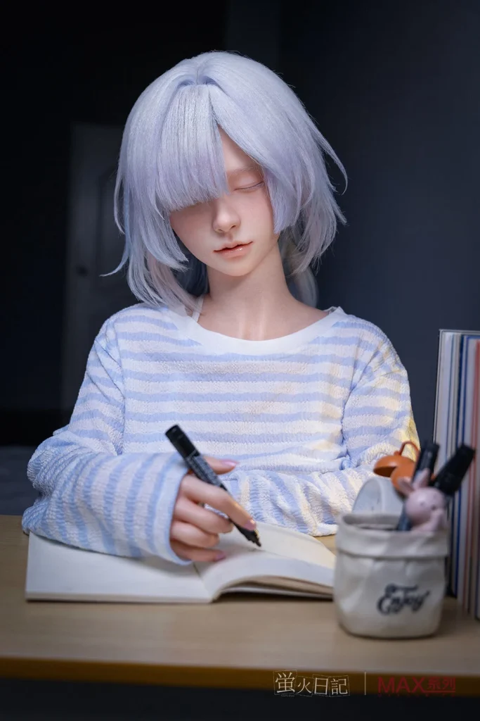Firefly Diary Doll 153 cm bonnet A Max série silicone – Liuli V2 — vue 1
