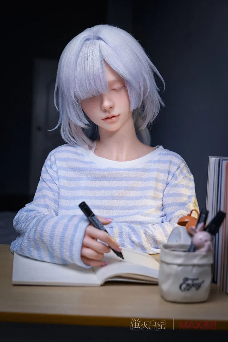 Firefly Diary Doll 153 cm bonnet A Max série silicone – Liuli V2