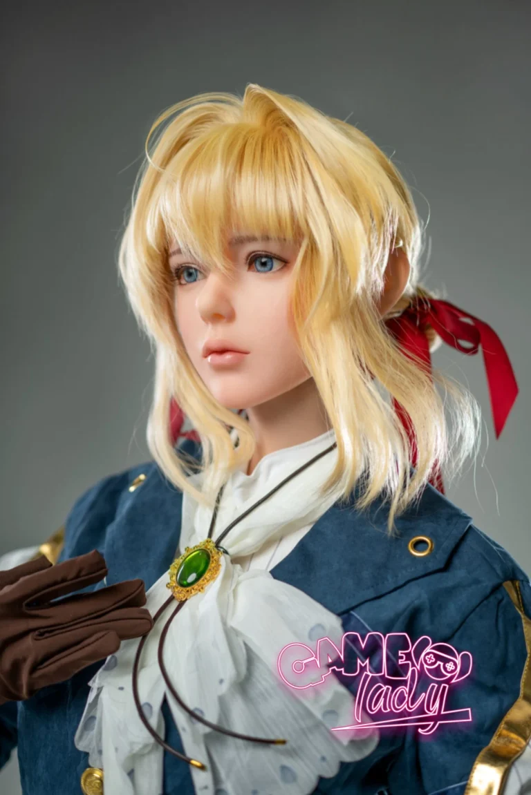 Game femme 156 cm bonnet E silicone – Violet Evergarden