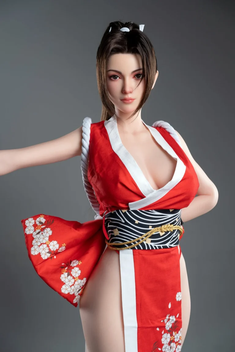 Game femme 165 cm bonnet G silicone – Mai Shiranui