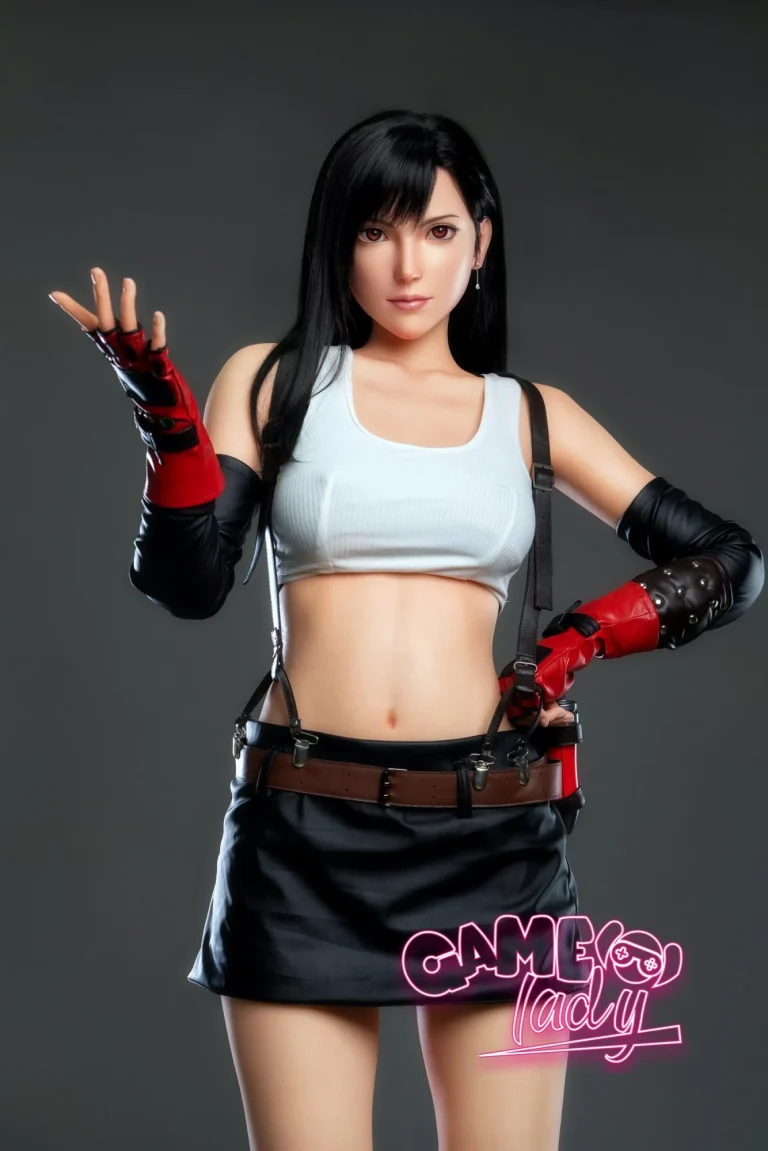 Game femme 168 cm bonnet D silicone – Tifa