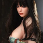 Irontech Doll 161 cm bonnet E Hybride – Eileen — vue 1