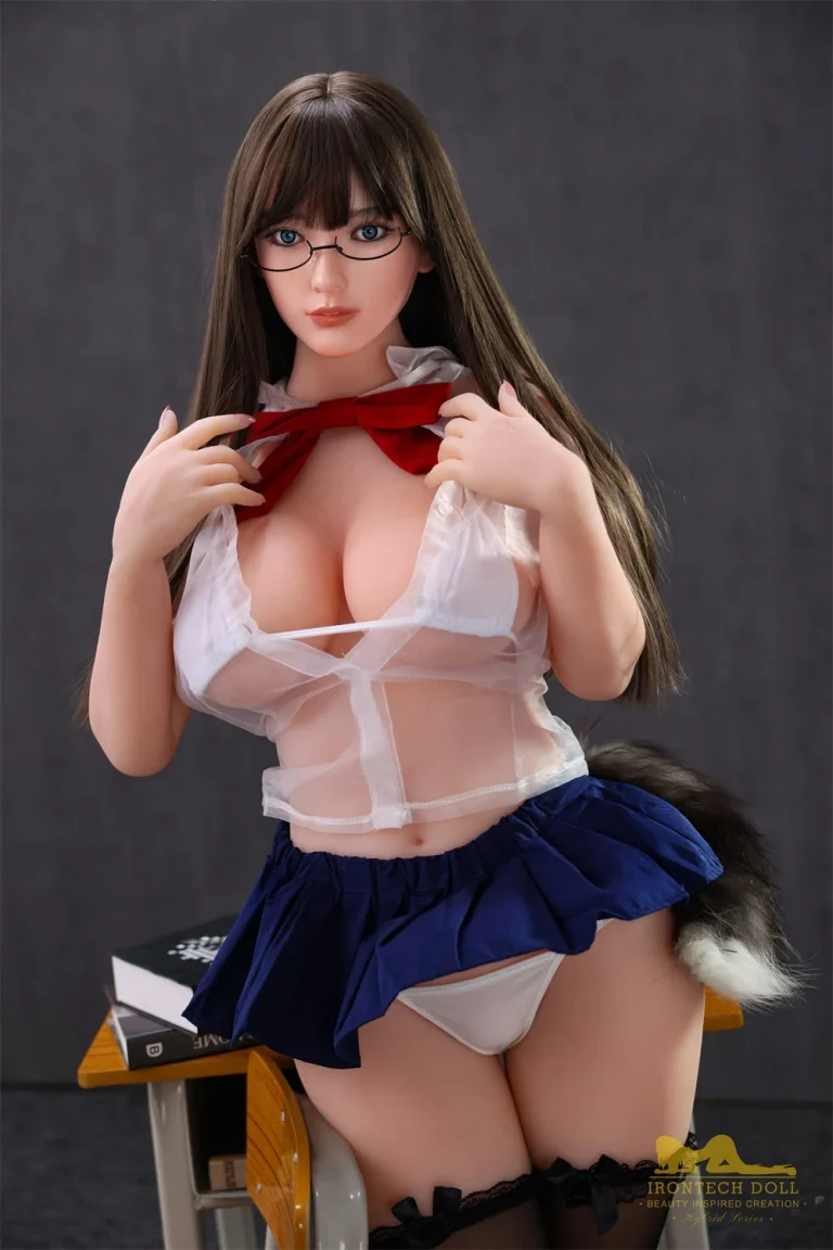 Irontech Doll 161 cm bonnet E Hybride – Nabi