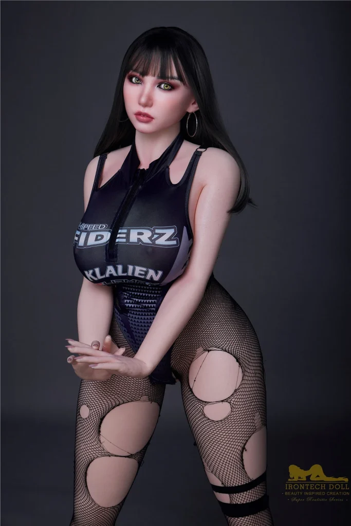 Irontech Doll 162 cm silicone – Suki — vue 1