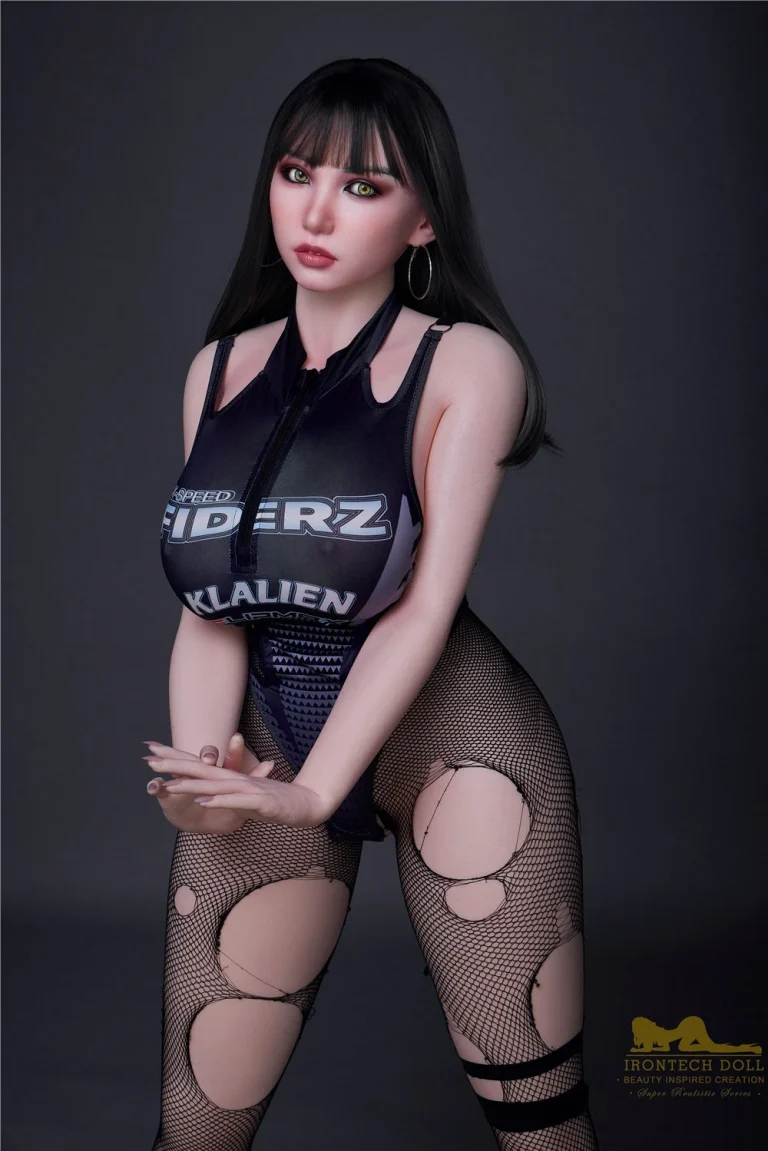 Irontech Doll 162 cm silicone – Suki