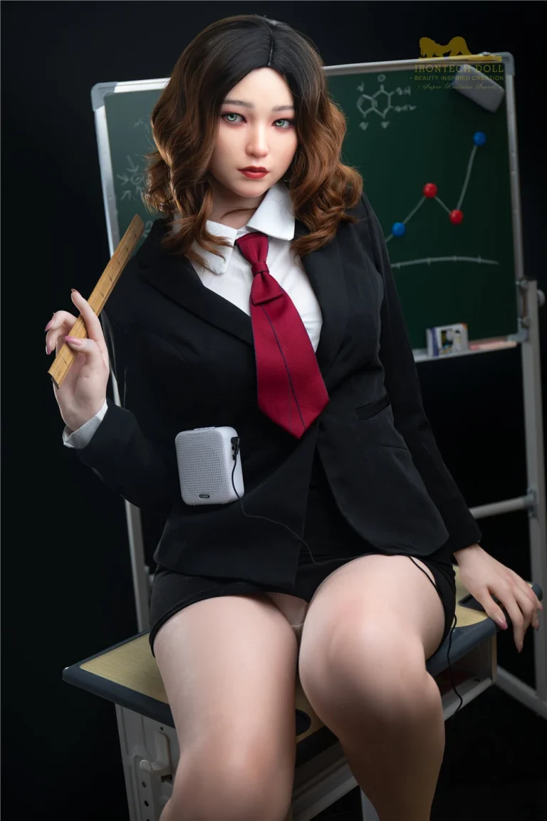 Irontech Doll 166 cm Minus silicone – Aleena