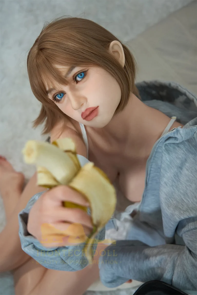 Irontech Doll 166 cm silicone – Tina