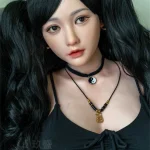 Jiusheng Doll 158 cm bonnet E silicone – Betty — vue 1