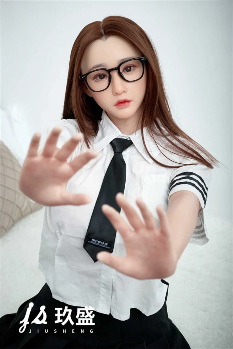 Jiusheng Doll 160 cm bonnet E silicone – Betty