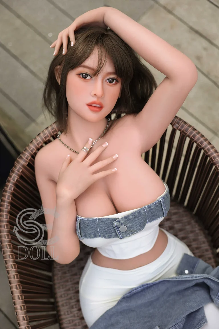 SEDOLL 161 cm bonnet F TPE – Luna.B
