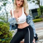 SEDOLL 161 cm bonnet F TPE – Makoto A. — vue 6
