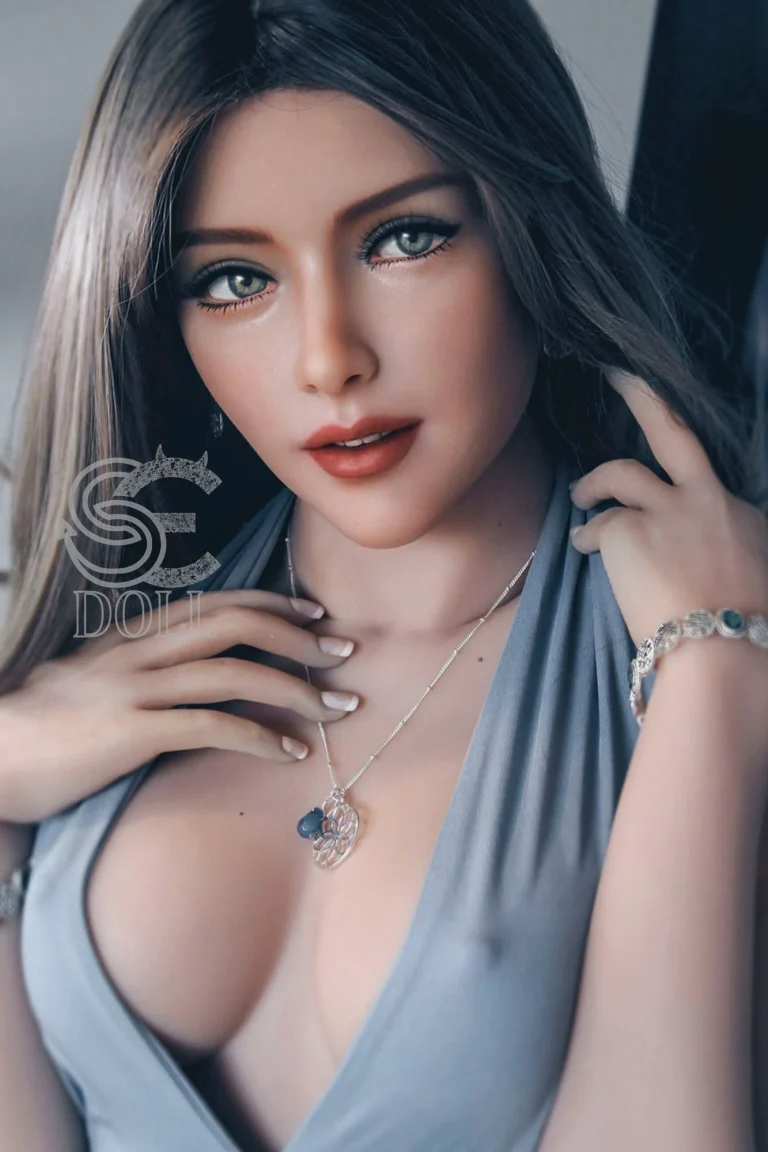 SEDOLL 163 cm bonnet E TPE – Annika