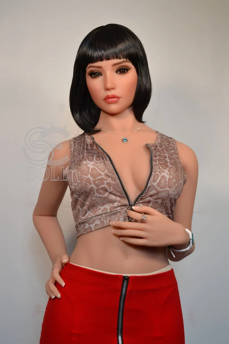 SEDOLL 163 cm bonnet E TPE – Sylvie