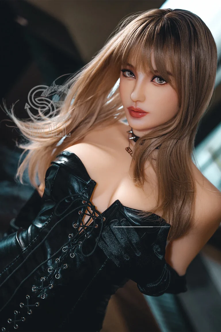 SEDOLL 163 cm bonnet E TPE – Winola.D