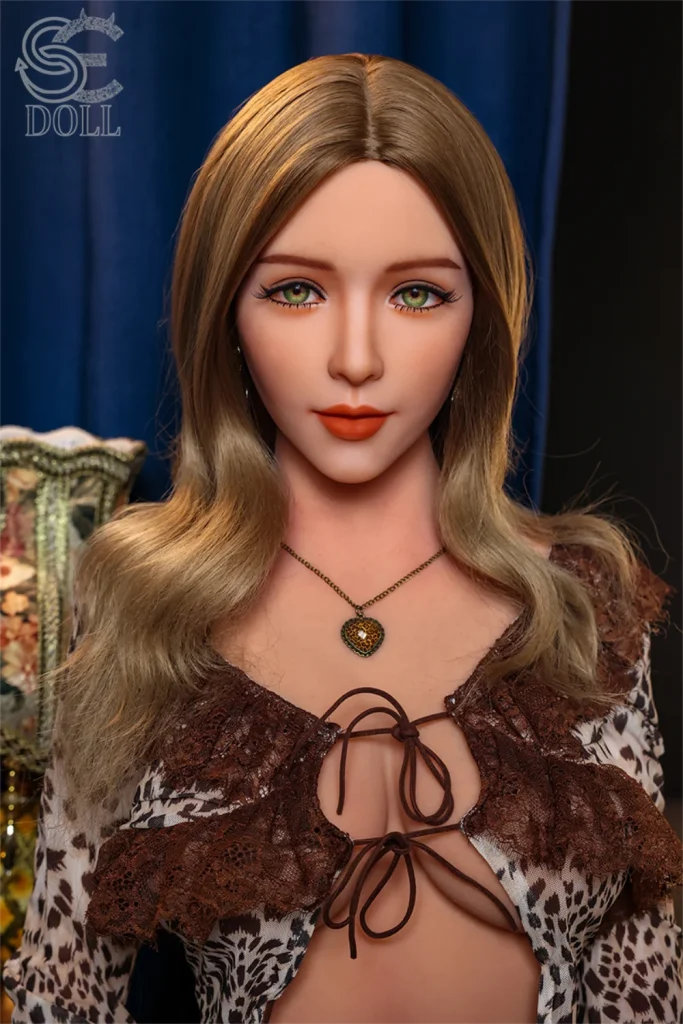 SEDOLL 165 cm bonnet C TPE – Annika.D — vue 1