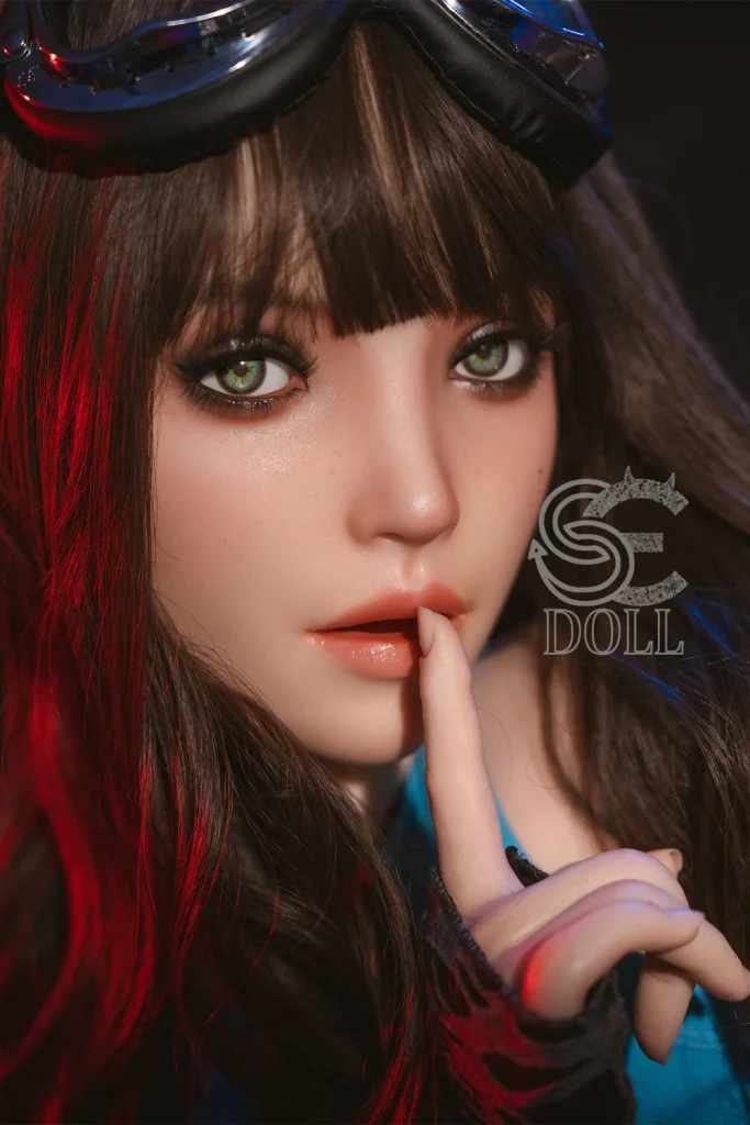 SEDOLL 167 cm bonnet E silicone Pro – Jenny.A — vue 1