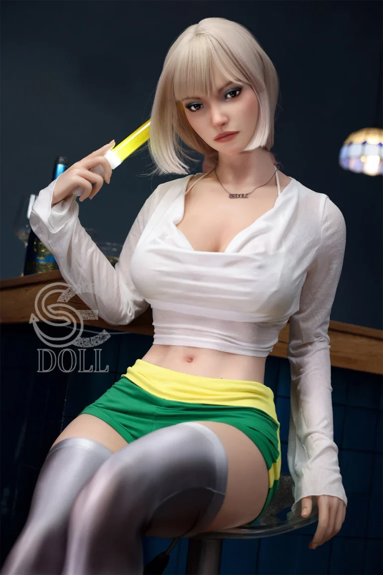 SEDOLL 167 cm bonnet E silicone Pro – Jenny.M