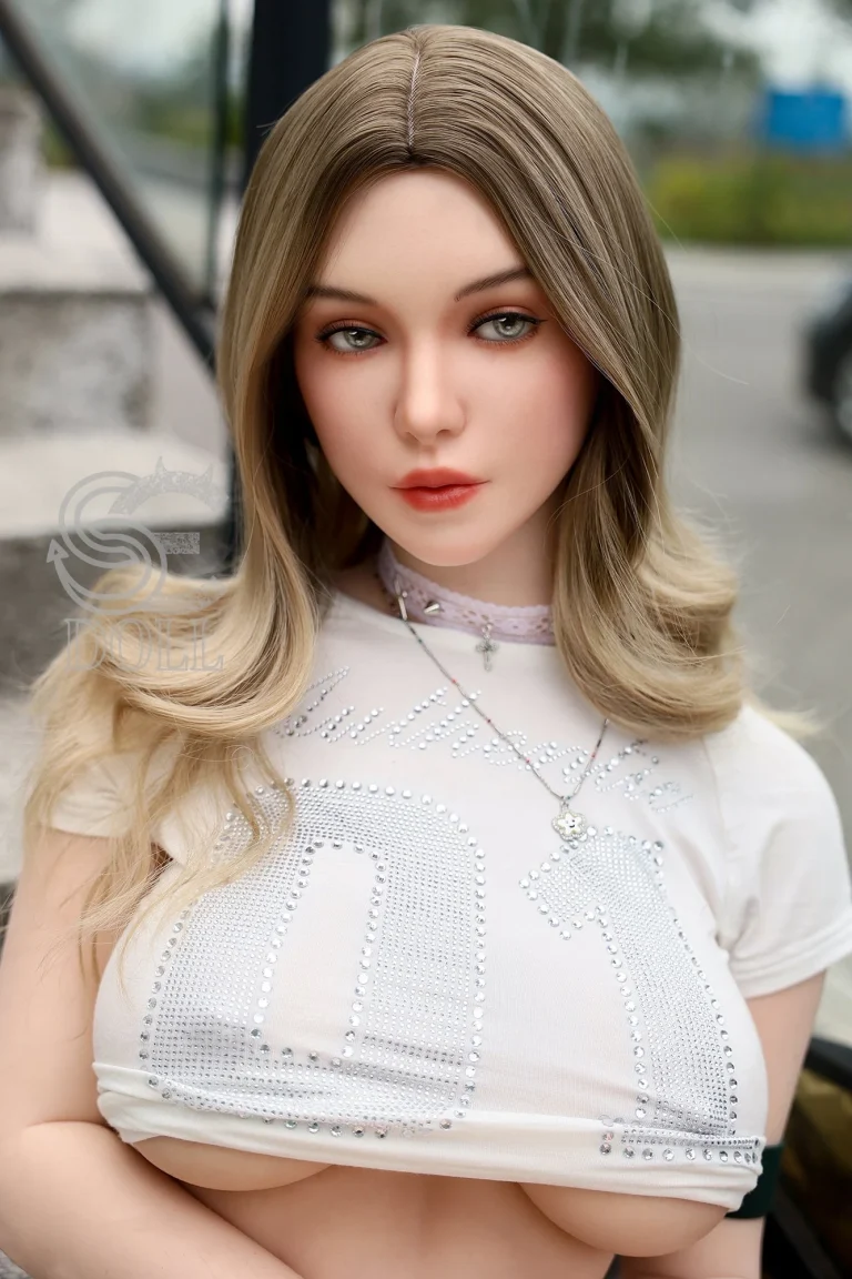 SEDOLL 167 cm bonnet E silicone Pro – Liam.B