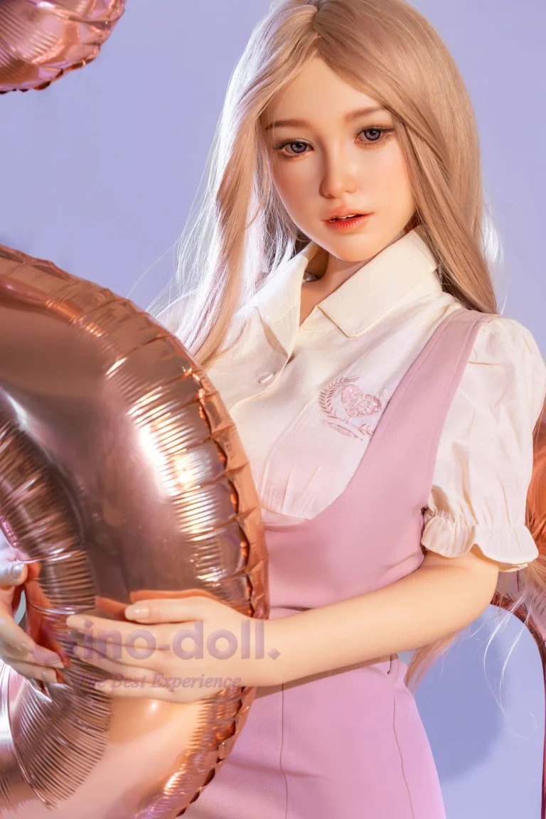 Sino Doll Soft-Max 161 cm silicone Platinum – Linchun (R+S effet)