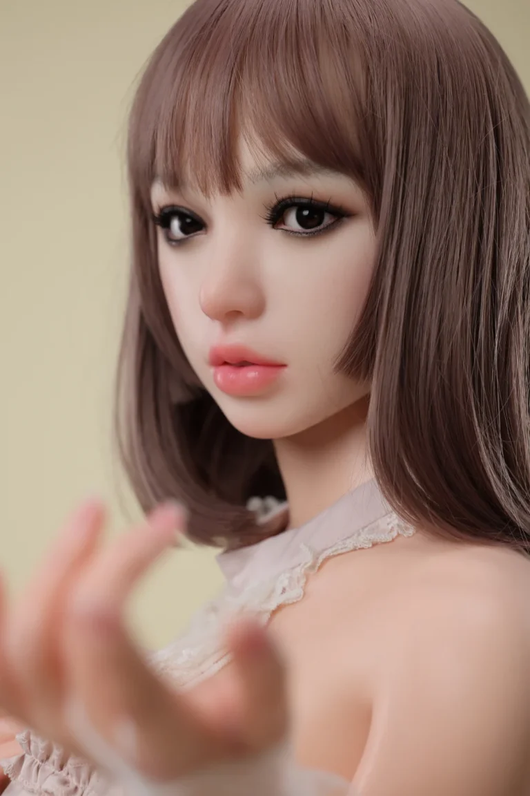 TAYU Doll 150 cm bonnet C silicone – Katniss V2