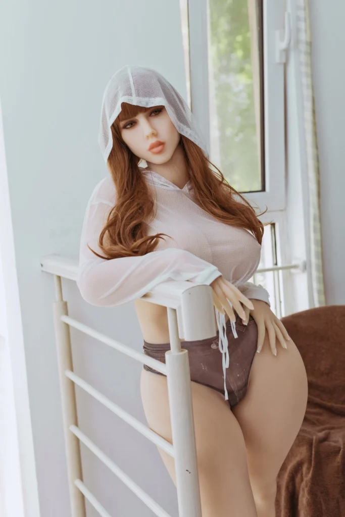WM Doll 163 cm bonnet H TPE – Berkley — vue 1