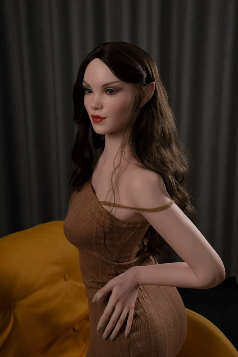 Zelex Doll Inspiration 170 cm bonnet C silicone – Brylee
