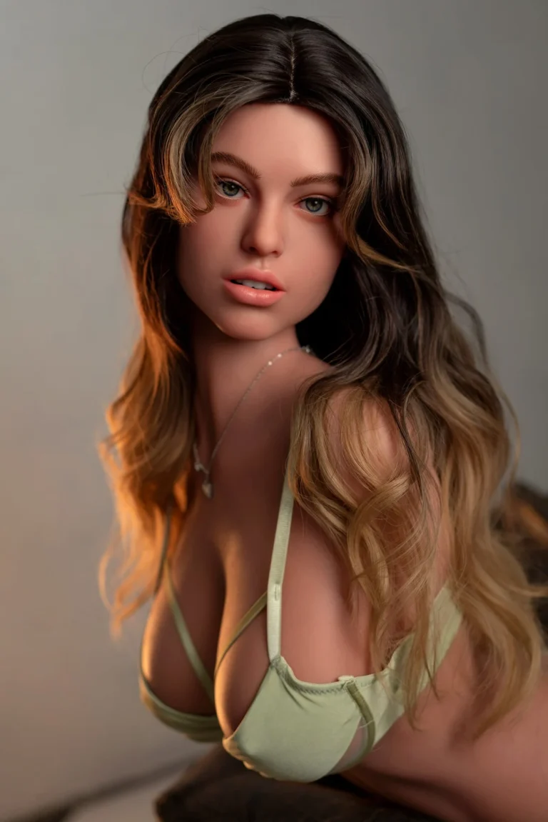 Zelex Doll Série SLE 2.0 Buste 109 cm bonnet G silicone – ZXE201-4