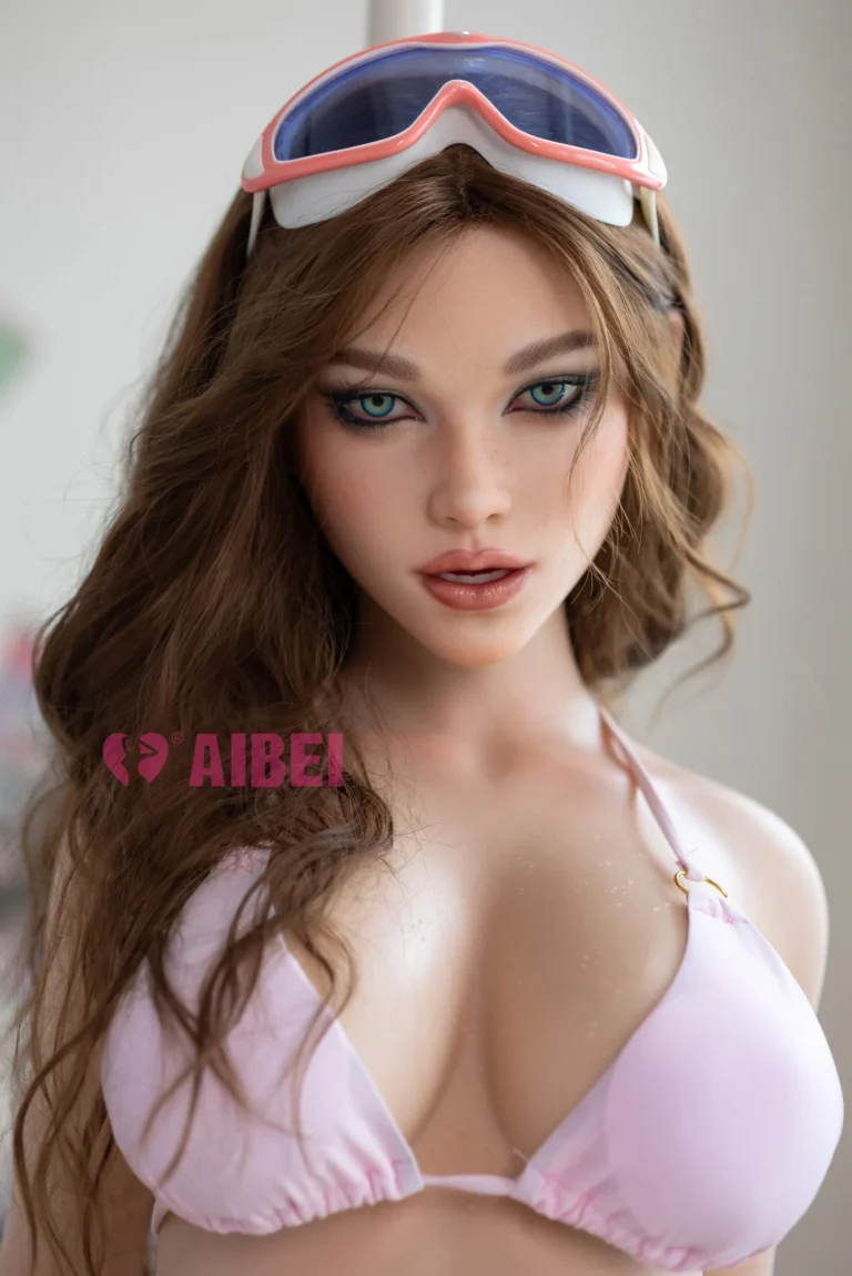 Aibei Doll 158 cm bonnet F Luxe silicone – Aria