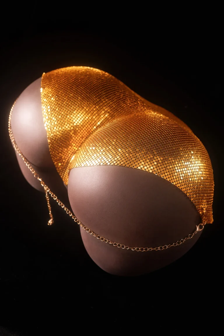 Climax Doll – RS-6 silicone Butt Buste (Cocoa)