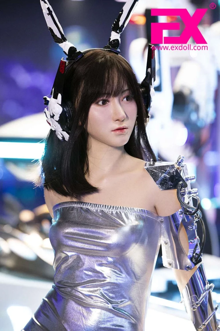EX Doll série Clone 160 cm bonnet A silicone – Chun Yi