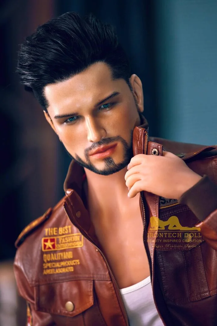 Irontech Doll 162 cm hybride TPE et silicone – homme Kevin