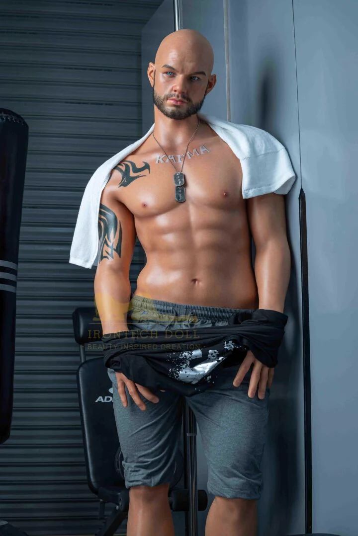 Irontech Doll 190 cm silicone – homme Cliff Jensen